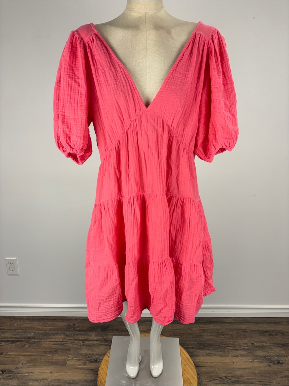 XiRENA Hot Pink Cotton Gauze Nissa Mini Dress Open Back L Ruffle Tiered
